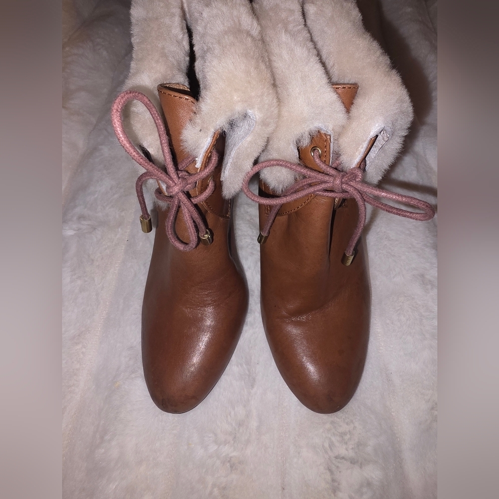 Coach Tan Ankle Boots with Pink Laces